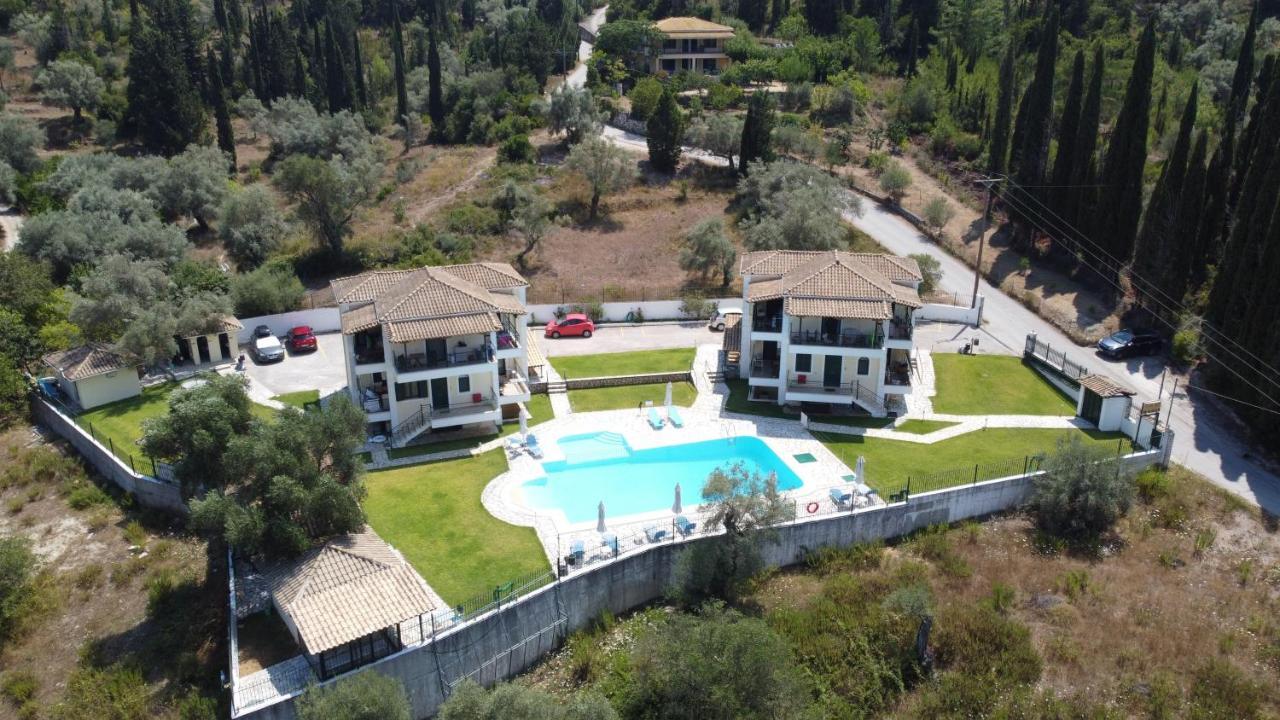 Villa Agni Yénion Exteriör bild