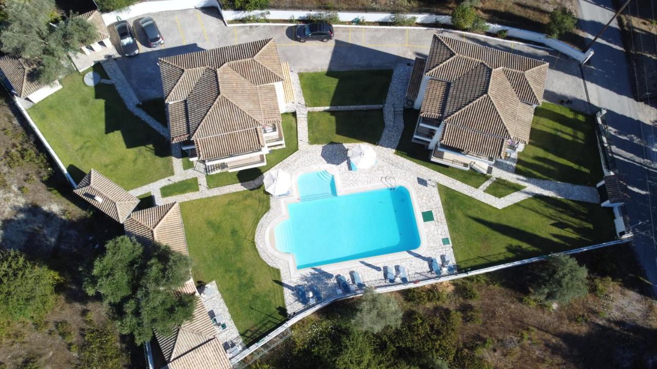 Villa Agni Yénion Exteriör bild