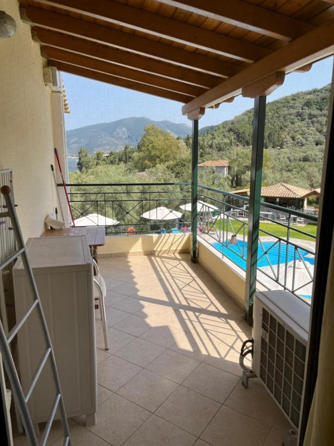 Villa Agni Yénion Exteriör bild